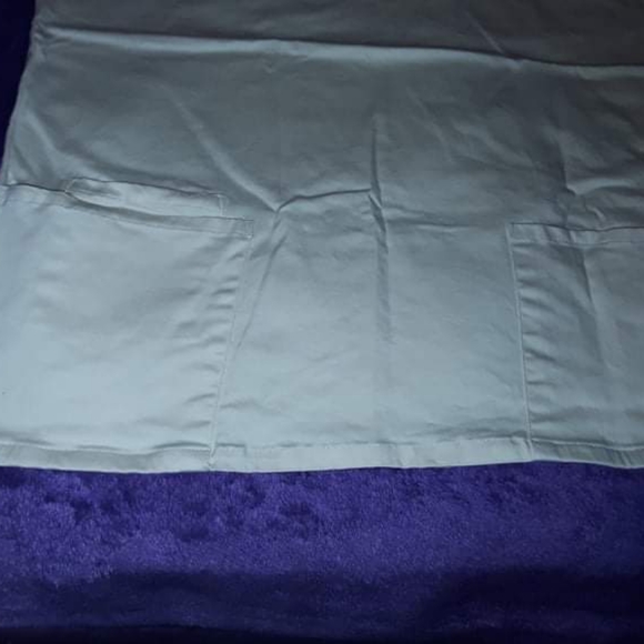 Cream Color Scrub Top Small - Picture 4 of 5